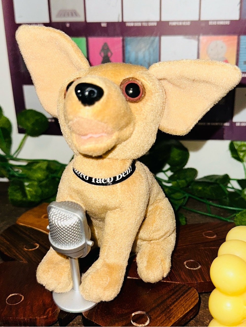 Taco Bell Y2K Advertising Mascot Chihuahua Dog Plush Toy